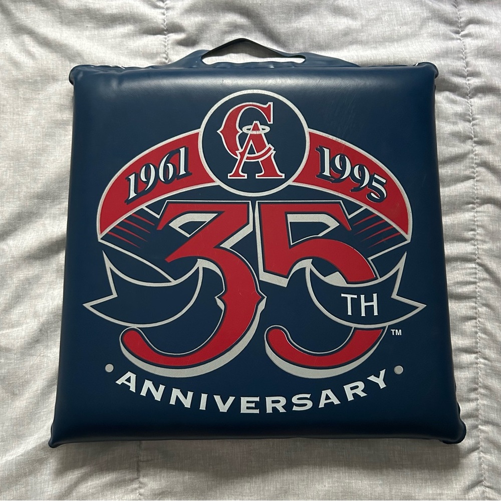 California Angels MLB 35th Anniversary 1995 Ballpark Seat Cushion Collectible